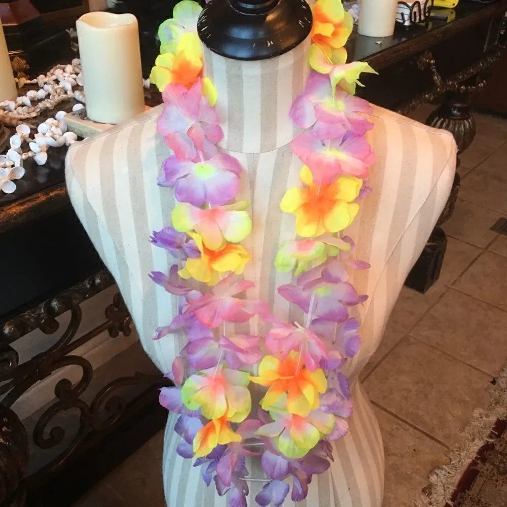 N/A hawaiian luau
